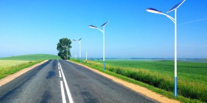 农村太阳能路灯安装